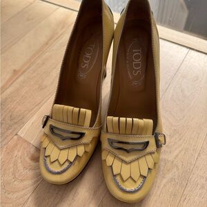 TOD'S Yellow Leather Fringe Block Heel Loafers